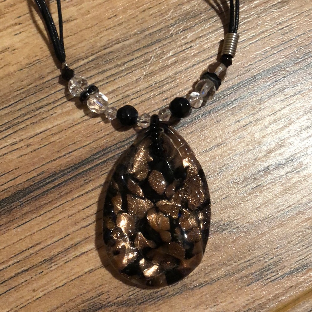 Hand made Blown Glass Necklace 🌸
